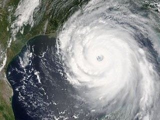 Сезон тропических ураганов в Атлантическом океане в 2011 году будет довольно активным