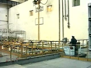 Из уральского региона поступила тревожная информация об одном из крупнейших российских центров по переработке радиоактивных материалов - производственном объединении "Маяк"