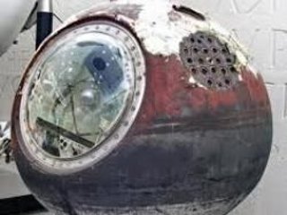 Спускаемая капсула корабля "Восток 3КА-2", отправленного в космос за две недели до легендарного полета Юрия Гагарина, выставляется на продажу аукционным домом Sotheby's
