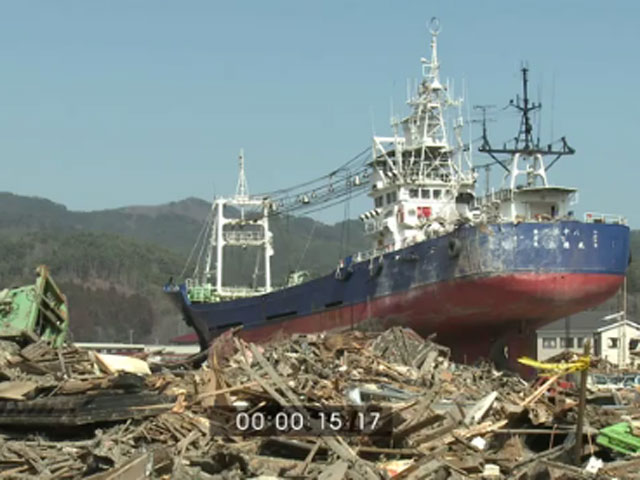 Японское цунами оказалось рекордным - это была 38-метровая волна