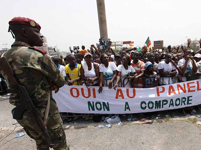 Введение комендантского часа в столице Буркина-Фасо городе Уагадугу помогло пресечь грабежи и беспорядки. Однако волнения перекинулись на другие районы этой западноафриканской страны