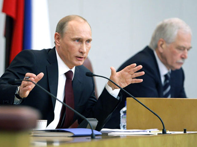 Российские товары должны иметь преференции в торговых сетях в стране, заявил премьер-министр Владимир Путин
