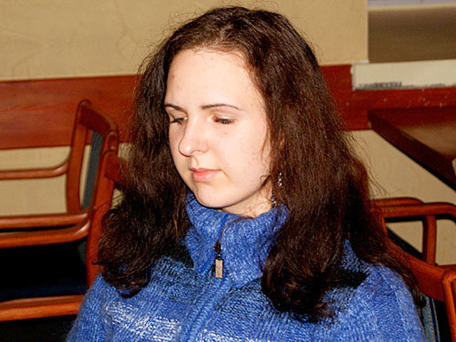 Вильнюсский окружной суд в четверг решил вновь заключить под стражу обвиняемую в подготовке теракта в Чечне 22-летнюю жительницу Клайпеды Эгле Кусайте
