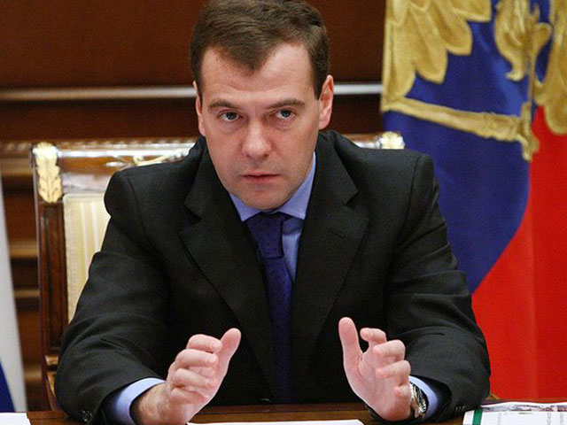 Президент РФ Дмитрий Медведев, весь прошлый год убеждавший Евросоюз приступить к отмене визового режима с Россией, похоже, добился своего