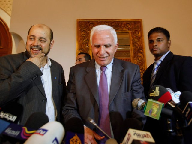 Примирительное соглашение будет подписано всеми палестинскими фракциями в Каире 4 мая. Об этом завил на пресс-конференции в египетской столице замглавы базирующегося в Дамаске политбюро движения "Хамас" Муса Абу Марзук
