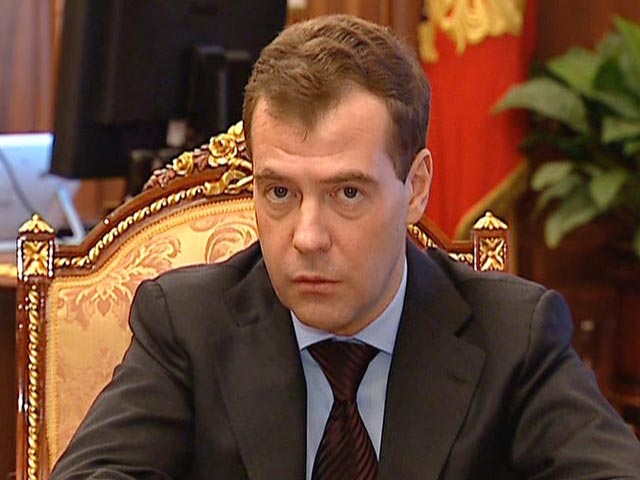 Медведев в формате Путина: президент впервые затевает в России большую пресс-конференцию