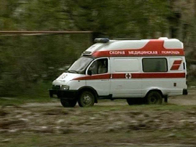 В результате массовой драки с участием нескольких десятков человек в Моздокском районе Северной Осетии скончался житель Ставропольского края, еще пятеро доставлены в больницу с различными ранениями