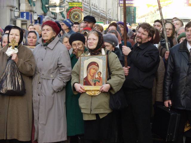 Православными христианами себя считают 50% опрошенных, подавляющее большинство из них принадлежит к Русской православной церкви