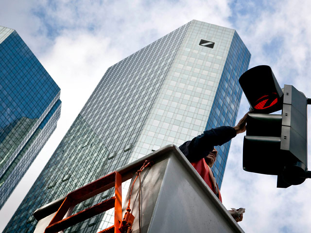 США обвиняют Deutsche Bank в мошенничестве на 1 млрд долларов