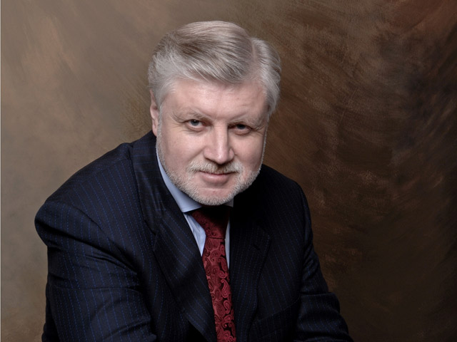 Третье лицо государства - спикер Совета Федерации Сергей Миронов - может лишиться своей должности уже 18 мая