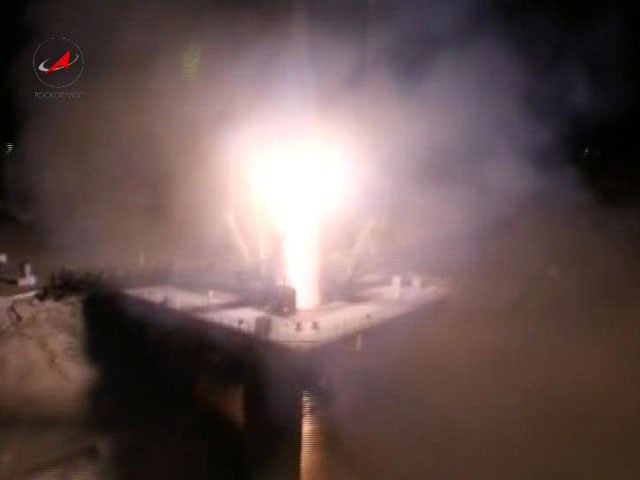 Стартовавшая с космодрома Плесецк ракета-носитель Союз-2" успешно вывела на целевую орбиту космический аппарат "Меридиан" в интересах Минобороны РФ