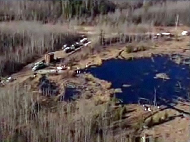В канадской провинции Альберта произошел рекордно большой разлив нефти из прорвавшегося нефтепровода