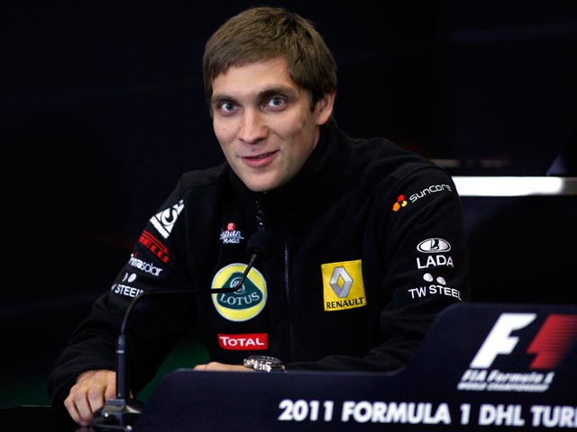 Виталий Петров занял седьмое место на тренировочных заездах Гран-при Турции