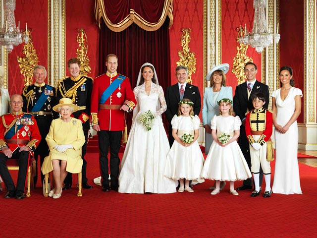 После того, как британский принц Уильям женился на Кэтрин Миддлтон, молодые супруги на время пропали из поля зрения мировых СМИ. Зато вместо них журналисты и блоггеры принялись обсуждать родственников супруги принца