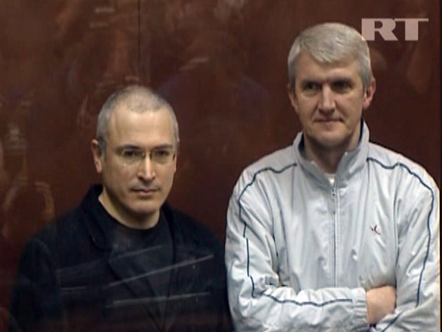 Адвокаты Михаила Ходорковского и Платона Лебедева направили в Мосгорсуд дополнительную, третью по счету, кассационную жалобу на обвинительный приговор Хамовнического суд