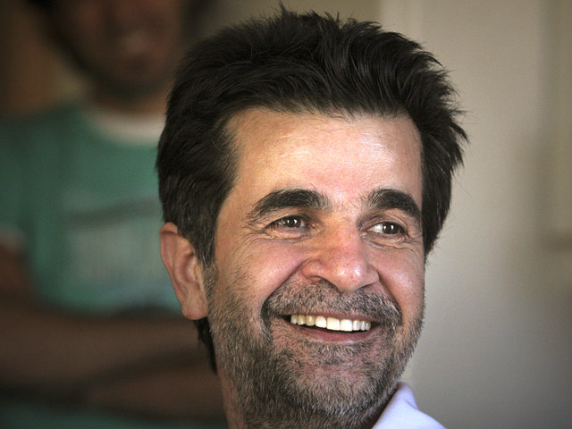 Иранские власти разрешили режиссеру Мохаммаду Расулофу, арестованному в марте 2010 года вместе с Джафаром Панахи за антиправительственную пропаганду, выехать из страны на Каннский кинофестиваль