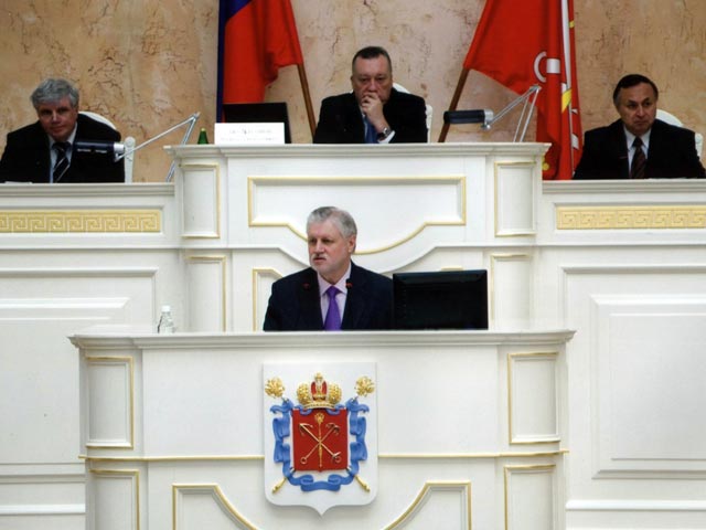 Законодательное собрание Санкт-Петербурга проголосовало за отзыв Сергея Миронова из Совета Федерации