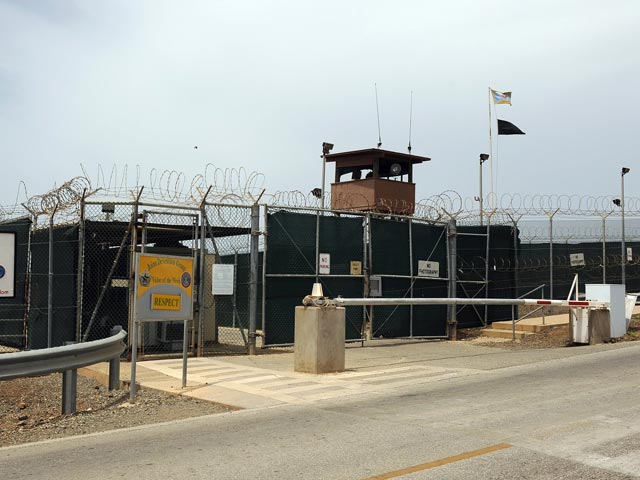 Заключенный американской тюрьмы в Гуантанамо покончил с собой