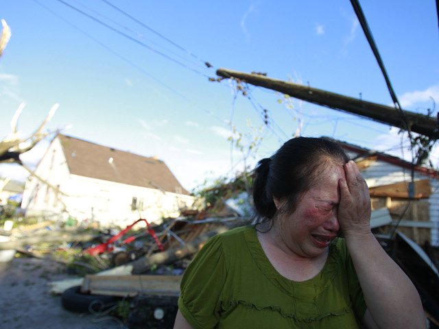До 116 человек возросло число погибших в результате разрушительного торнадо, обрушившегося на американский город Джоплин (штат Миссури)