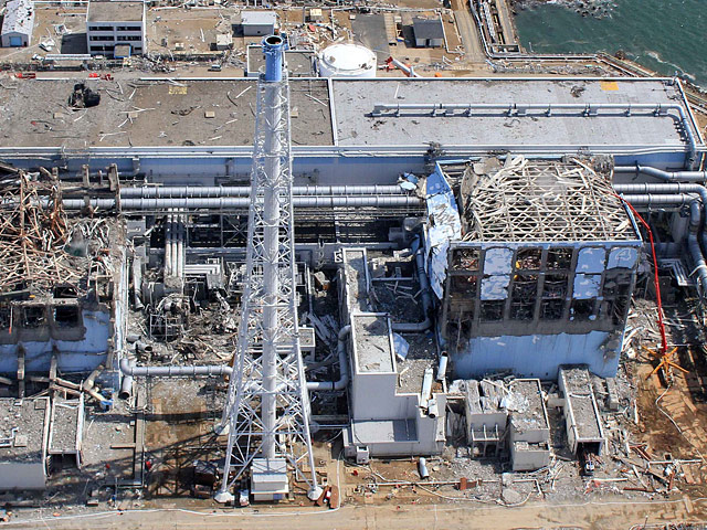 Японская компания Tokyo Electric Power (TEPCO) - оператор аварийной АЭС "Фукусима-1" - проводит исследование находящегося на станции хранилища высокорадиоактивной воды на на наличие утечки