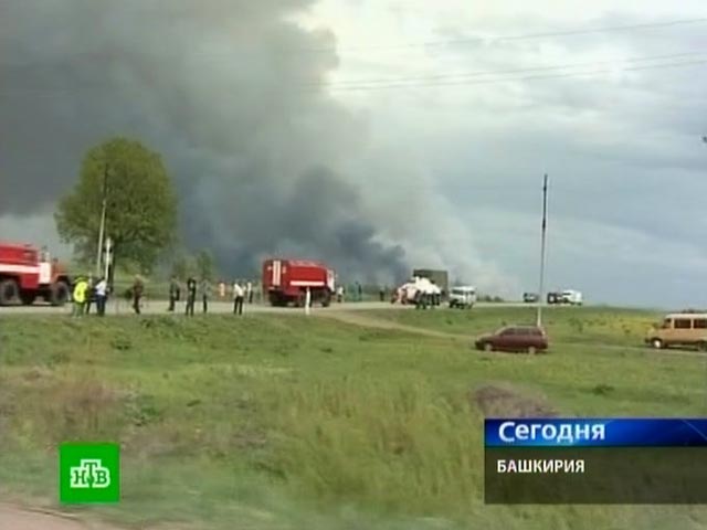 Лесной пожар в Башкирии перекинулся на склад боеприпасов: рвутся снаряды, есть раненые