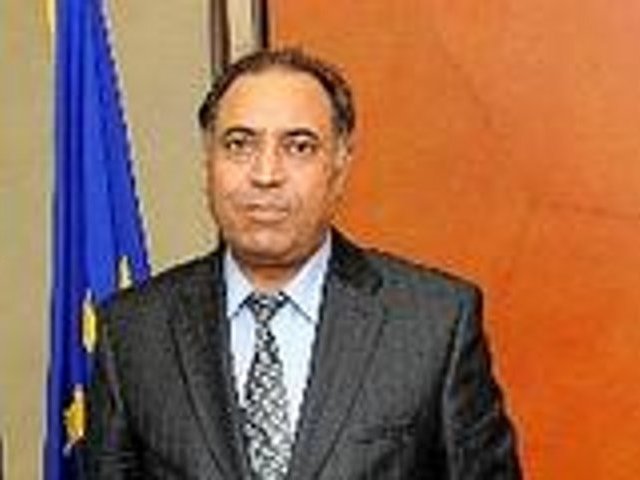 Постоянный представитель Ливии при ЕС и посол в странах Бенилюкса Хадейба Аль-Хади объявил о переходе на сторону повстанцев
