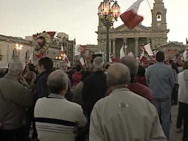 На Мальте начался референдум по легализации разводов. Мальта - единственная европейская страна, где разводы до сих пор остаются вне закона