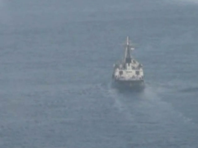 Экипаж военного гидрографического судна "ГС-296" Тихоокеанского флота в последнем поисковом районе Охотского моря обнаружил на дне объект, схожий по параметрам с пропавшим в феврале траулером "Аметист"