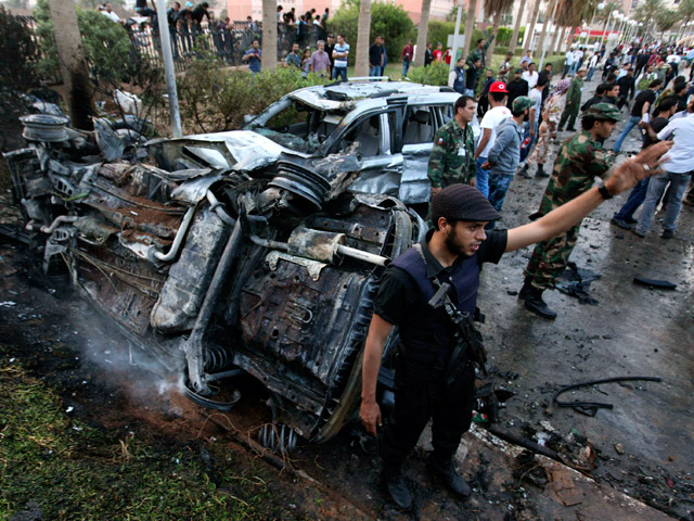 "Огромный", по определению катарского канала Al Jazeera, взрыв прогремел близ отеля Tibesti в восточном ливийском городе Бенгази