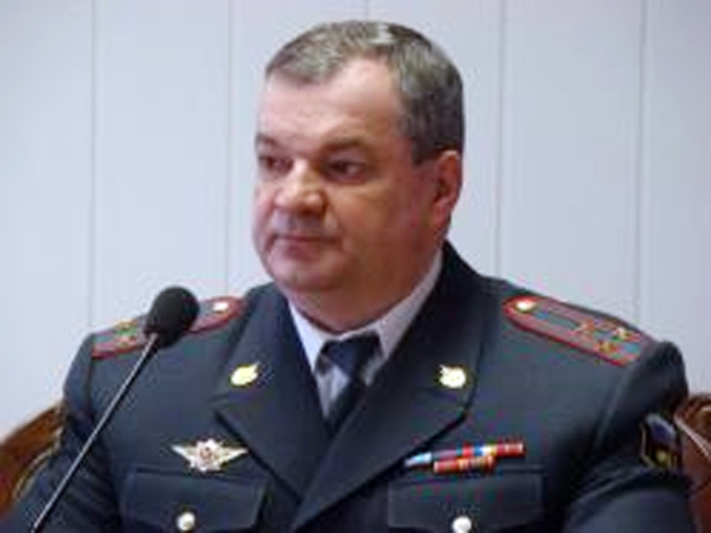 Главный гаишник Приморья полковник Александр Лысенко стал фигурантом уголовного дела в связи с избиением водителя, попавшим на видео и вызвавшим большой резонанс в интернете