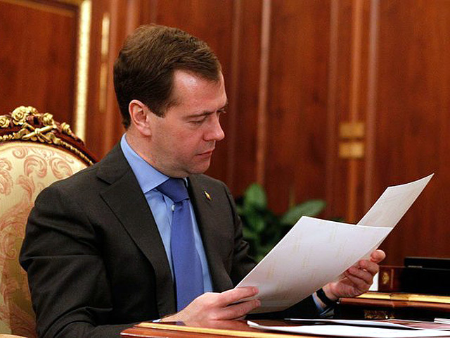 Президент РФ Дмитрий Медведев внес в Госдуму законопроект по либерализации Уголовного кодекса России