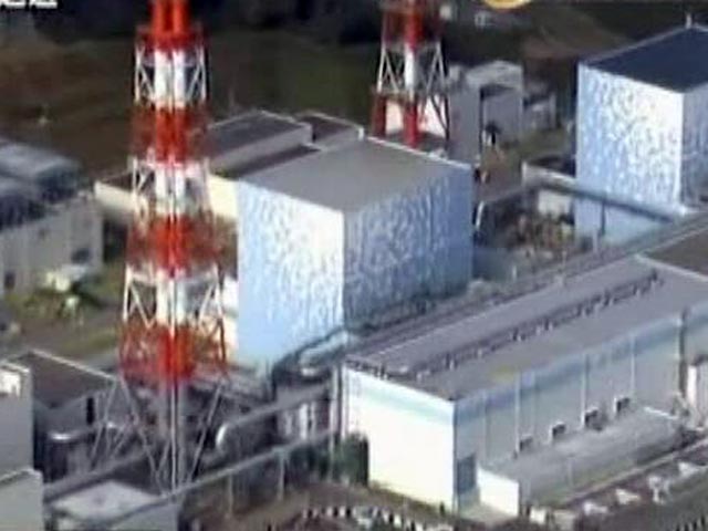 Электричество вернулось на аварийные блоки АЭС "Фукусима", серьезных последствий отключения нет
