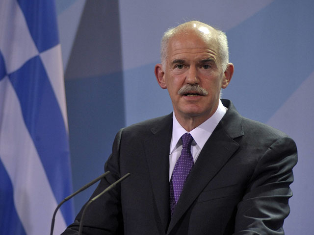Премьер-министр Греции Георгиос Папандреу предложил ведущей оппозиционной партии "Новая Демократия" войти в состав правительства