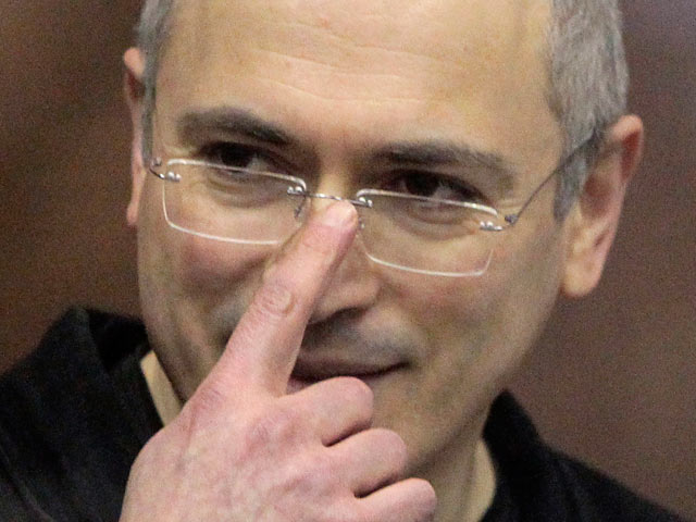 Адвокаты Ходорковского полагают, что появившиеся вчера сведения о том, что экс-главу ЮКОСа этапируют в Карелию, могут оказаться намеренной дезинформацией