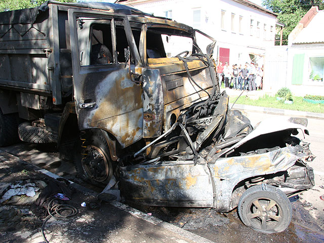 Крупное ДТП в центре Саратова: КамАЗ столкнулся с автобусом и двумя легковыми автомобилями