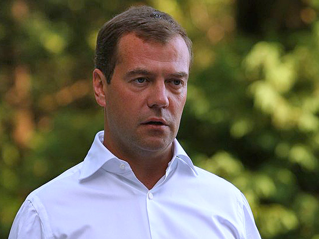 Президент России Дмитрий Медведев в интервью британской газете The Financial Times рассказал, что он перевез в Москву свою мать, и теперь она живет с ним и его семьей