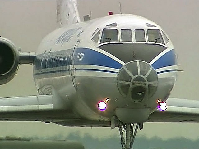 Минтранс, скорее всего, не будет торопиться выполнять поручение Медведва готовить форсированный вывод из эксплуатации самолетов Ту-134