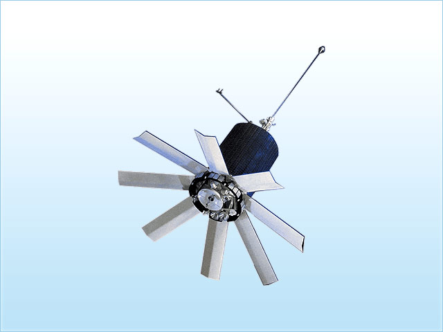 Работа над установлением связи с выведенным в феврале на нерасчетную орбиту геодезическим спутником военного назначения "Гео-ИК-2" прекращена