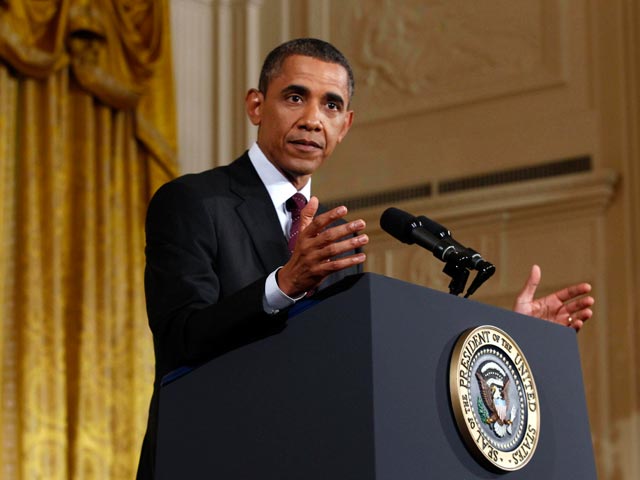 Президент США Барак Обама провел пресс-конференцию в парадном Восточном зале Белого дома. Ее лейтмотивом была мысль о том, что для американской экономики "уже замигал предупредительный желтый сигнал" светофора
