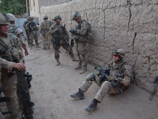 Канадский военный контингент в Афганистане с сегодняшнего дня прекращает участие в боевых действиях