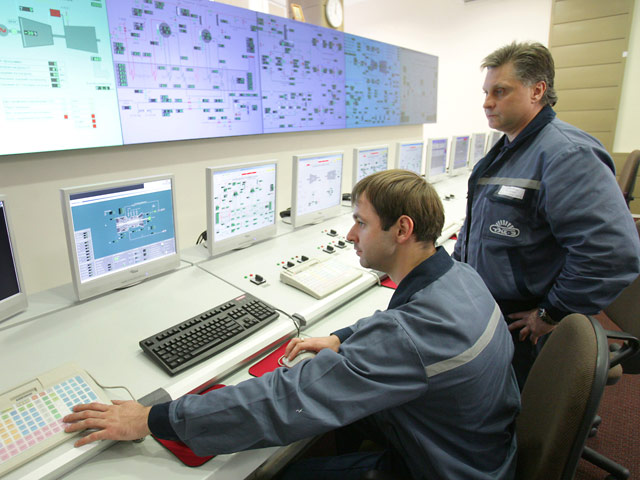Россия сохраняет эмбарго на поставки электроэнергии в Белоруссию. Холдинг "Интер РАО" из-за неплатежей прекратил отпуск электроэнергии "Белэнерго" в ночь на 29 июня