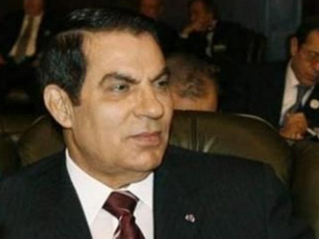 Бывший президент Туниса Зин аль-Абидин бен Али заочно приговорен еще к 15 годам заключения. Он был признан виновным незаконном владении наркотиками и оружием. Процесс занял всего один день