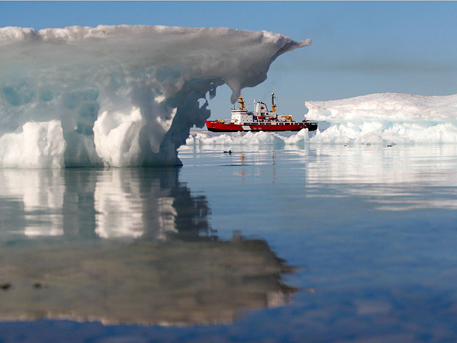 Россия планирует в 2012 году подать в профильную комиссию ООН заявку по расширению границ своего шельфа в Арктике