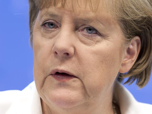 Меркель призвала Италию сформировать новый экономичный бюджет 