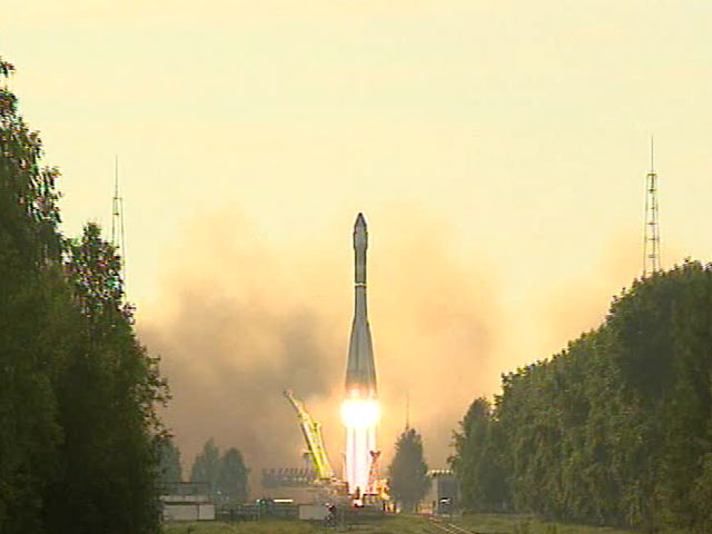 Намечавшийся на вторник запуск с Байконура ракеты-носителя "Союз-2.1а" с шестью космическими аппаратами "Globalstar-2" отложен на сутки