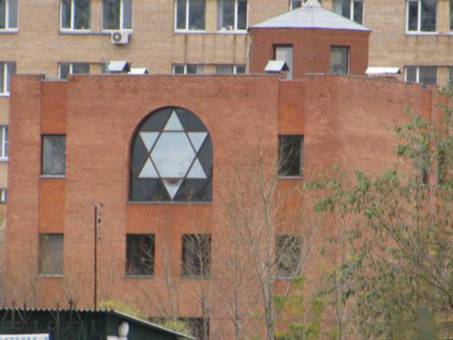 В московской синагоге Даркей Шалом надеются, что виновные в поджоге понесут наказание