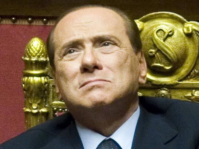 Сильвио Берлускони урежет зарплату итальянским политикам