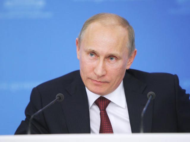 Владимир Путин выразил на встрече надежду на то, что Общероссийский народный фронт станет площадкой по обсуждению представителями религиозных и общественных организаций межнациональных и межрелигиозных проблем