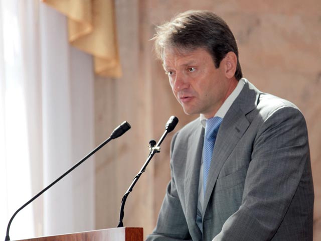 Краснодарский губернатор Александр Ткачева в ближайшее время может стать объектом пристального внимания со стороны Генпрокуратуры