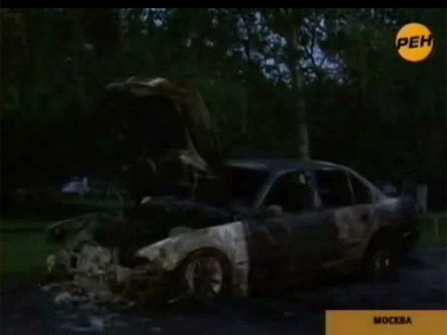 В ночь на четверг в столице были уничтожены в результате поджога сразу три автомобиля, причем все они имели регистрационные номера северокавказских регионов